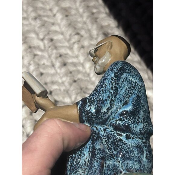 Vintage Chinese Shiwan Mudman Figurines Reading a Book 1900's Décor - Picture 6 of 7